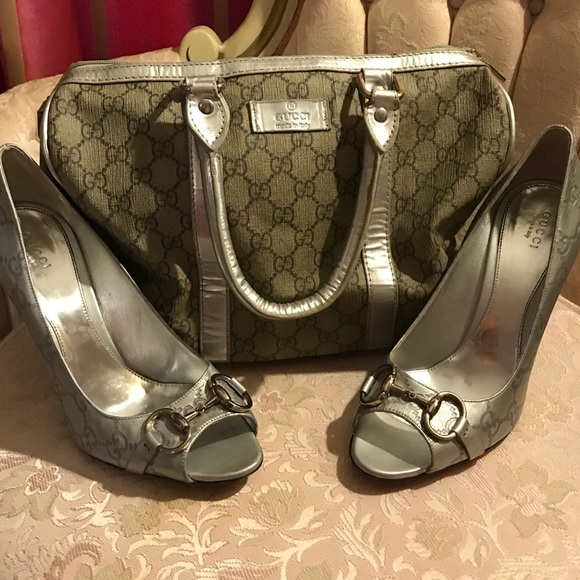 Gucci Heels! - Picture 2 of 8